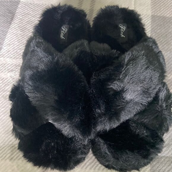 PINK Victoria's Secret Shoes - PINK Slippers